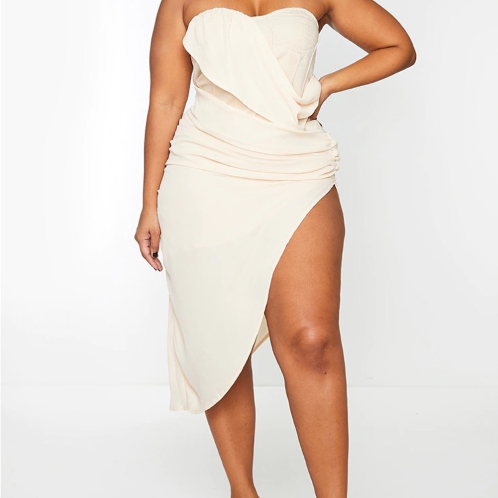 Cup Detail Drape Bodycon Dress